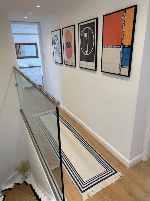 Stylish, Smart & Fun 4 Bed Home London Eksteriør billede