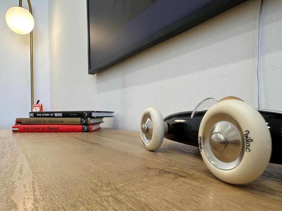 Stylish, Smart & Fun 4 Bed Home London Eksteriør billede
