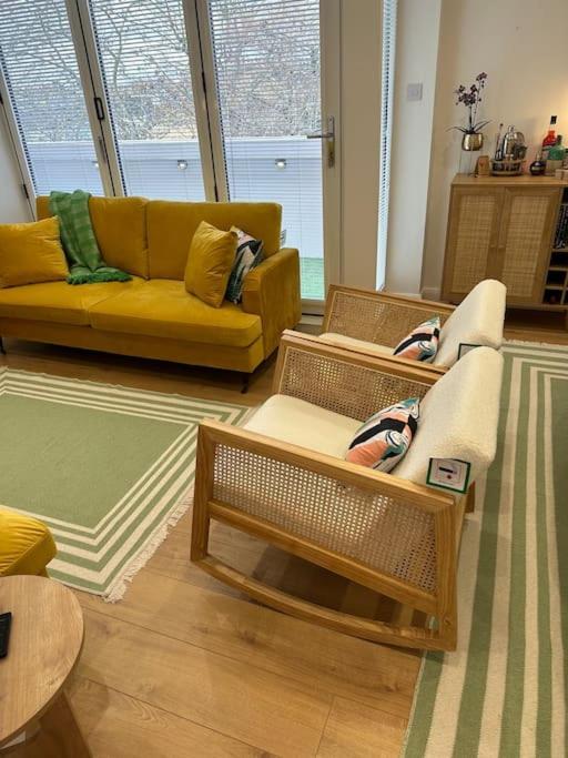 Stylish, Smart & Fun 4 Bed Home London Eksteriør billede
