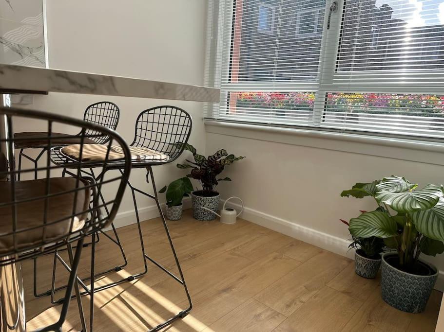 Stylish, Smart & Fun 4 Bed Home London Eksteriør billede