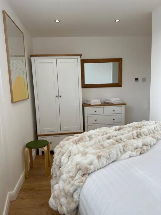 Stylish, Smart & Fun 4 Bed Home London Eksteriør billede