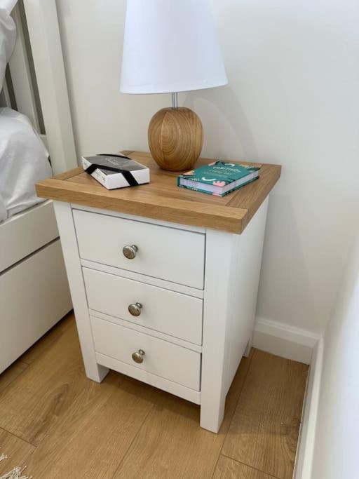 Stylish, Smart & Fun 4 Bed Home London Eksteriør billede